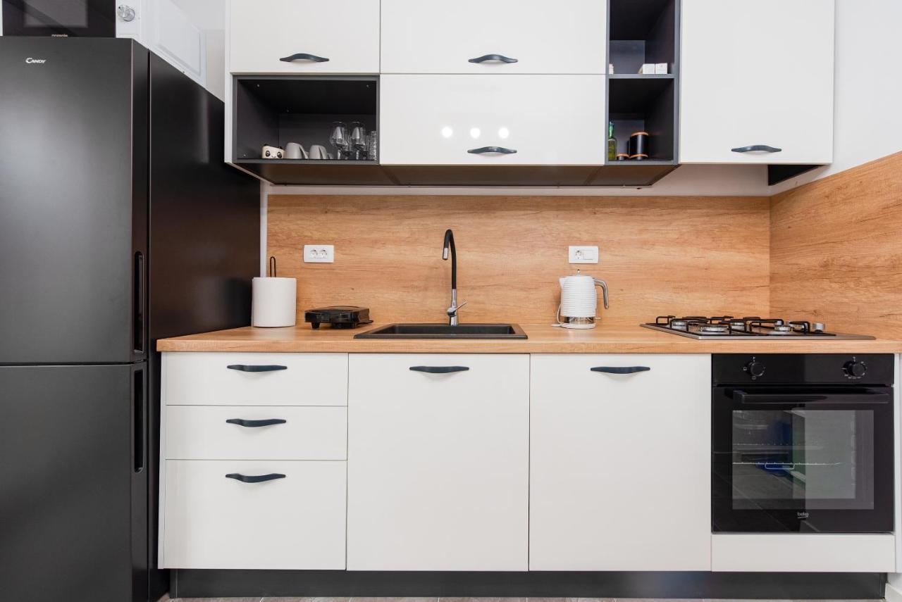 12 O'clock Apartament
